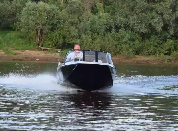 Алюминиевый катер Неман 500 DC водомёт в Чебоксарах