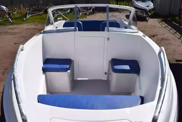 Стеклопластиковый катер Neman-500 Open в Чебоксарах