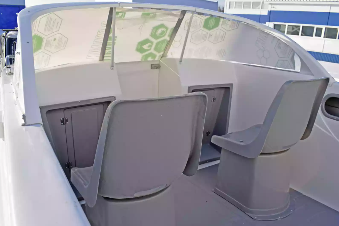 Стеклопластиковый катер Neman-500 Open в Чебоксарах