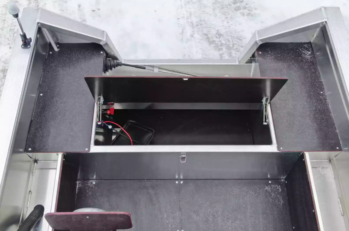 Алюминиевая лодка Неман-400 С в Чебоксарах