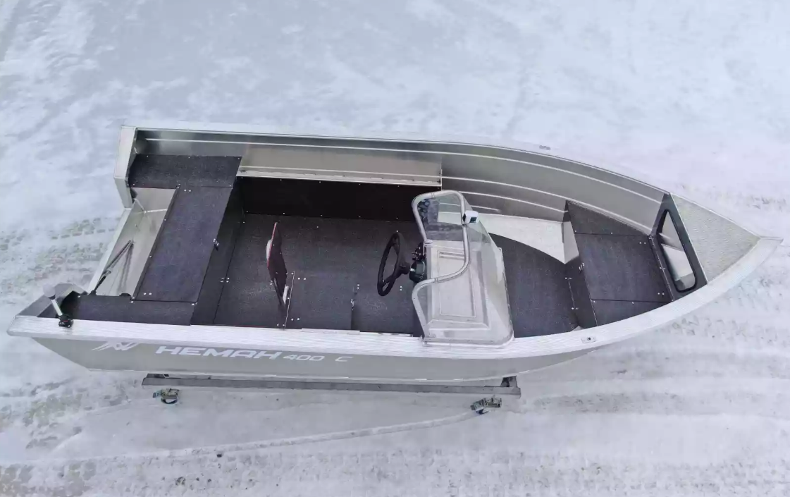 Алюминиевая лодка Неман-400 С в Чебоксарах