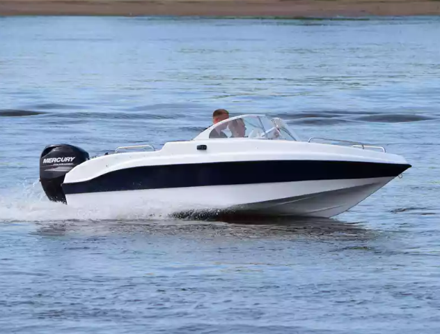 Стеклопластиковый катер Neman-450 Open в Чебоксарах