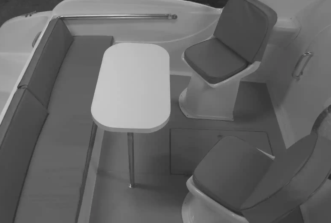 Стеклопластиковый катер Neman-550 с каютой в Чебоксарах