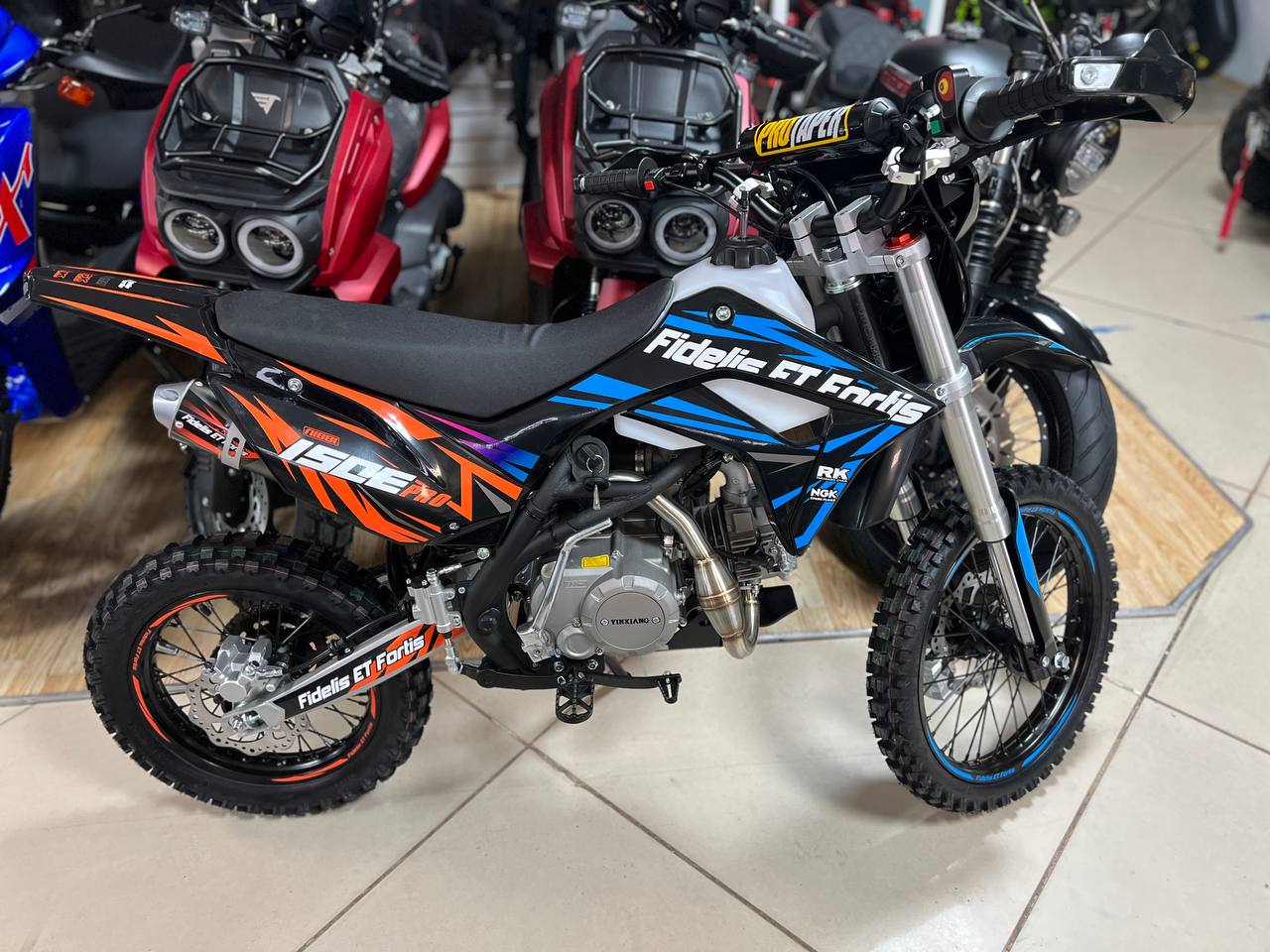 Мотоцикл (питбайк) PROMAX FIDET (ФАЙДЕТ) 190E PRO 17/14 в Чебоксарах