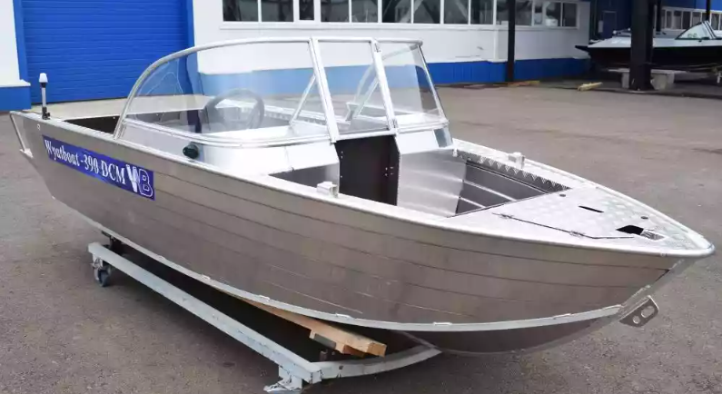 Алюминиевый катер Wyatboat-390 DCM Увеличенный борт в Чебоксарах