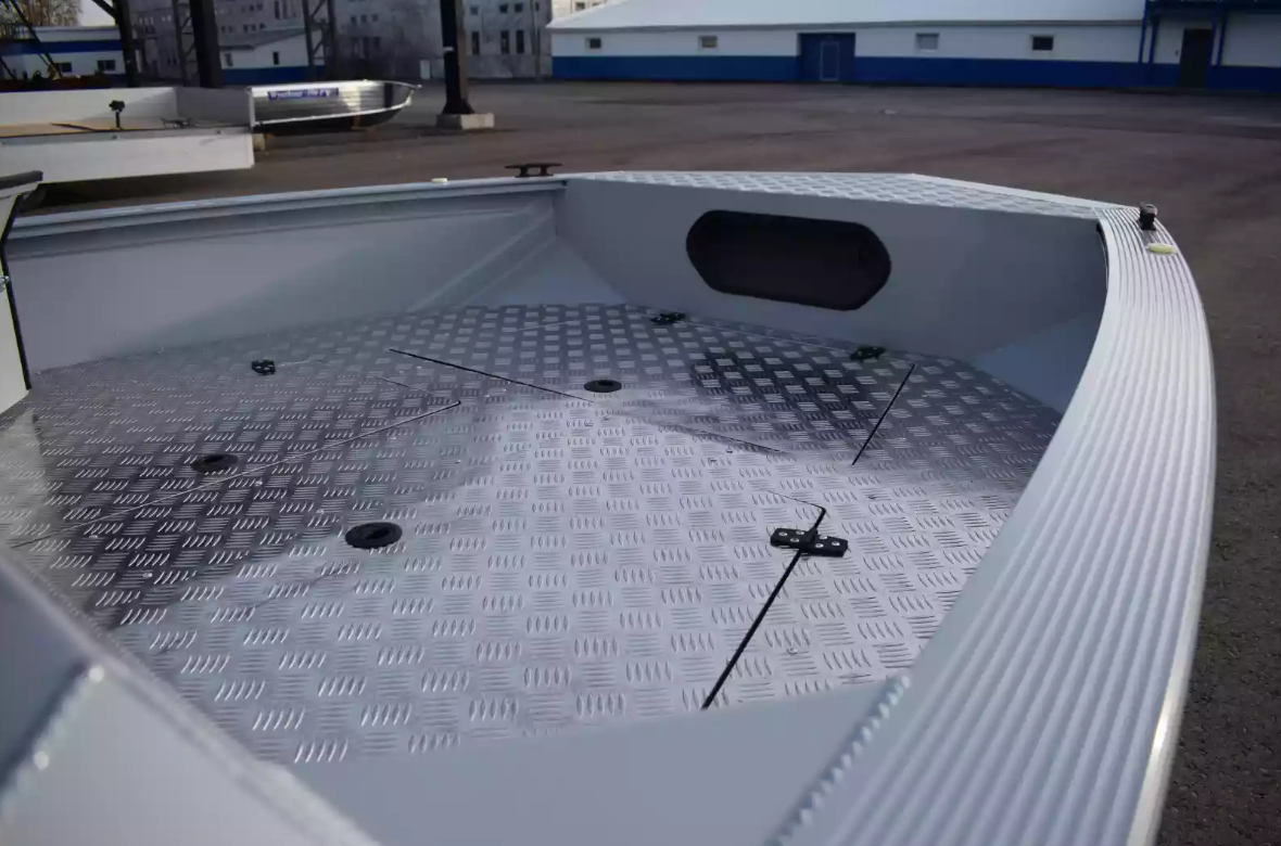 Алюминиевый катер Gold Fisher 520 DCM FISH в Чебоксарах