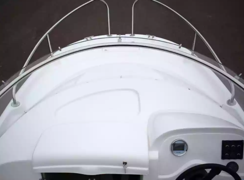 Стеклопластиковый катер Neman-530 с каютой в Чебоксарах