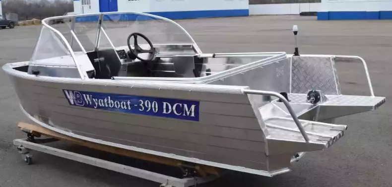 Алюминиевый катер Wyatboat-390 DCM Увеличенный борт в Чебоксарах