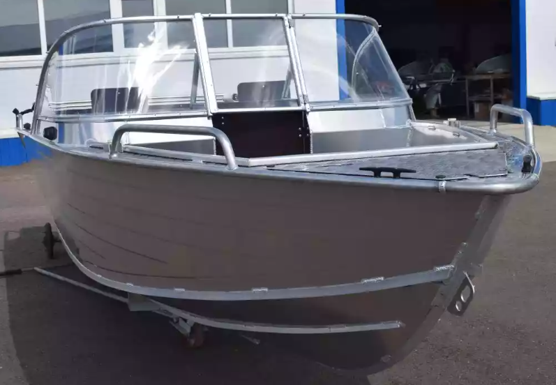 Алюминиевый катер WYATBOAT-550 DCM в Чебоксарах