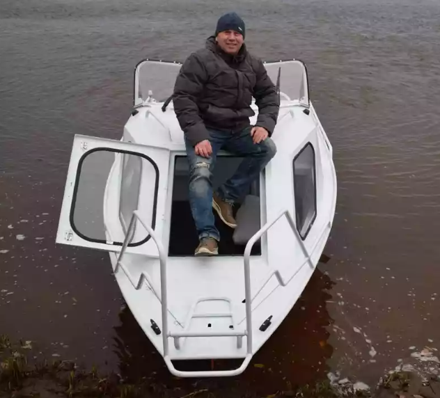 Алюминиевый катер Неман-500 (каютный) в Чебоксарах