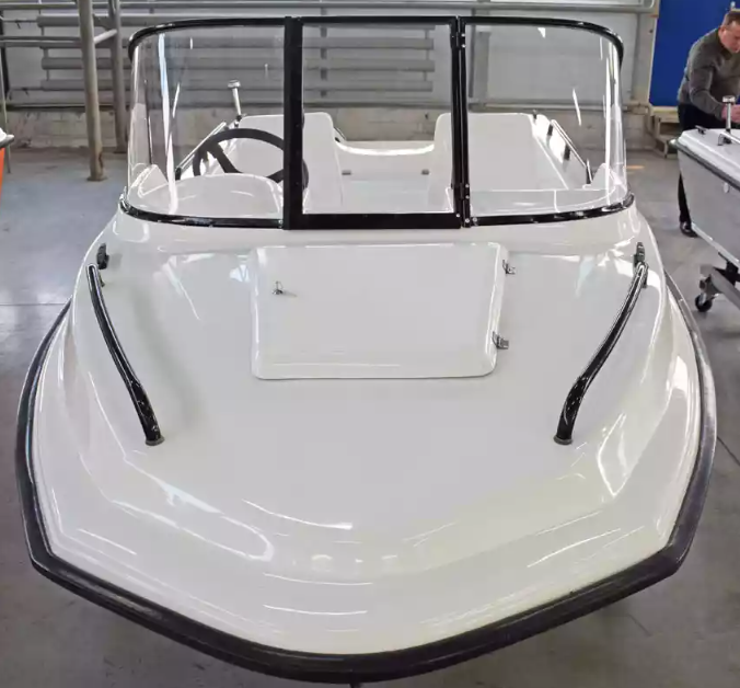 Комбинированный катер Wyatboat-430 M в Чебоксарах