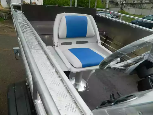Алюминиевый катер Wyatboat-490 C в Чебоксарах