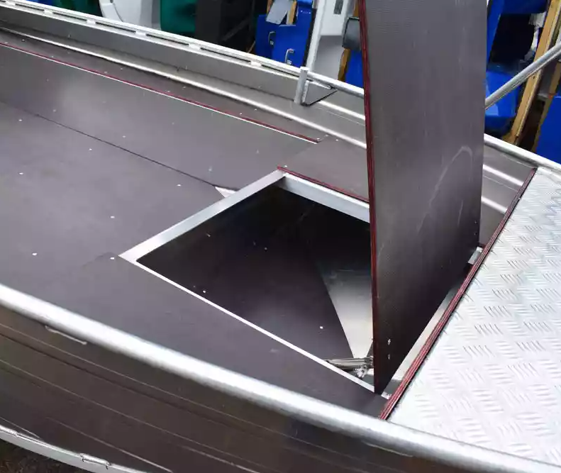 Алюминиевая лодка  Wyatboat-430 Master в Чебоксарах