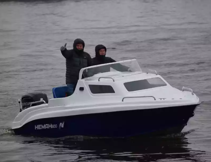 Комбинированный катер Neman-500 с каютой в Чебоксарах