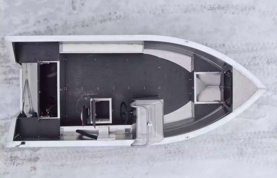 Алюминиевая лодка Неман-400 С в Чебоксарах