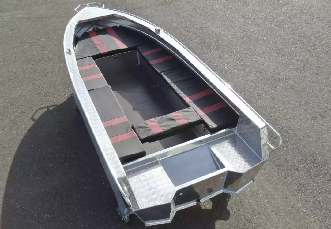 Алюминиевая лодка Wyatboat-390РМ увеличенный борт в Чебоксарах