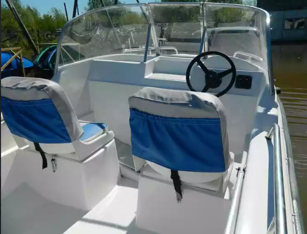 Стеклопластиковый катер Wyatboat-430 M (тримаран) в Чебоксарах