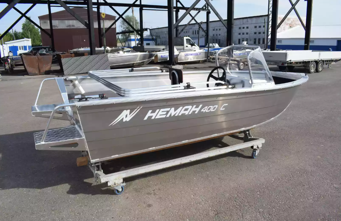 Алюминиевая лодка Неман-400 С в Чебоксарах