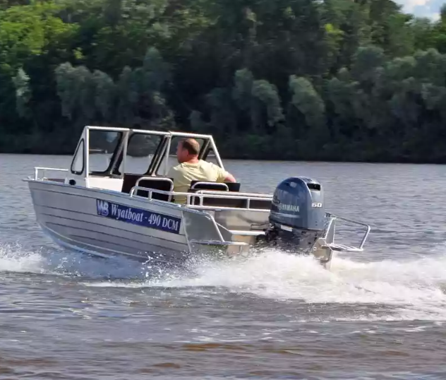 Алюминиевый катер Wyatboat-490 DCM Pro в Чебоксарах