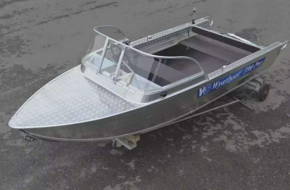 Алюминиевая лодка Wyatboat-390 Pro в Чебоксарах