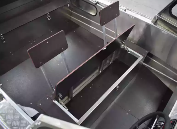 Алюминиевый катер Wyatboat-460 DCM Pro в Чебоксарах