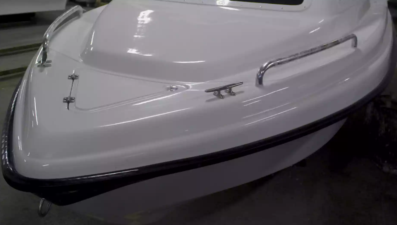 Стеклопластиковый катер Neman-500 в Чебоксарах