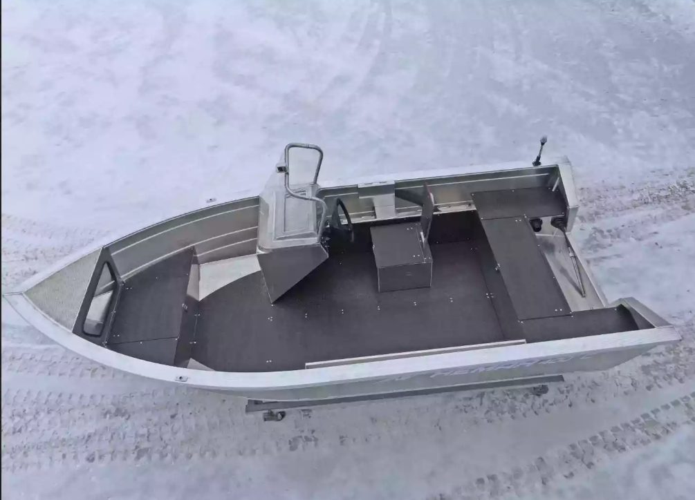 Алюминиевая лодка Неман-400 С в Чебоксарах