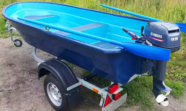 Стеклопластиковая лодка Neman-340 (тримаран) в Чебоксарах