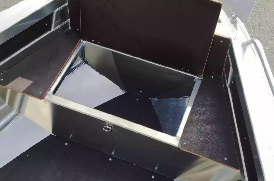 Алюминиевая лодка  Неман-480 Р в Чебоксарах