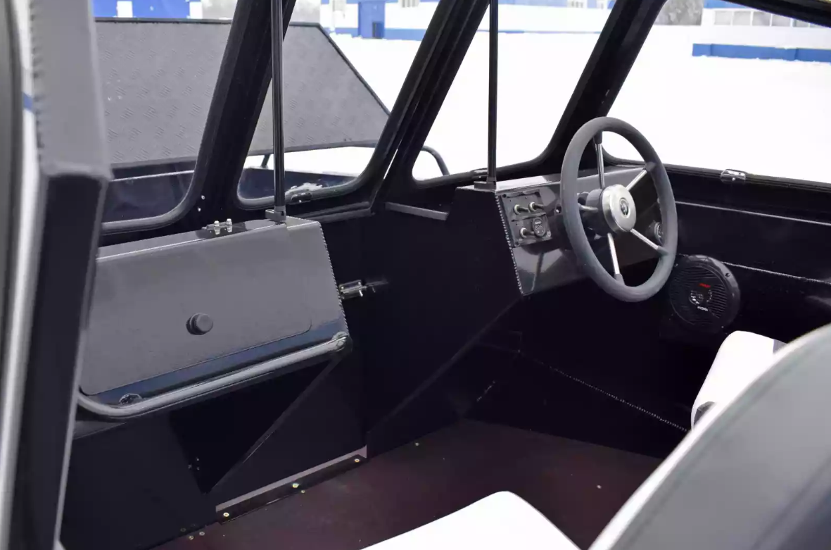 Алюминиевый катер Неман-500 DC Pro в Чебоксарах