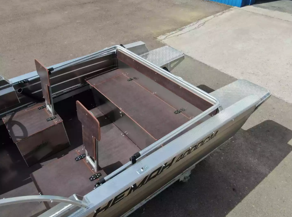 Алюминиевая лодка  Неман-400 DCM NEW в Чебоксарах