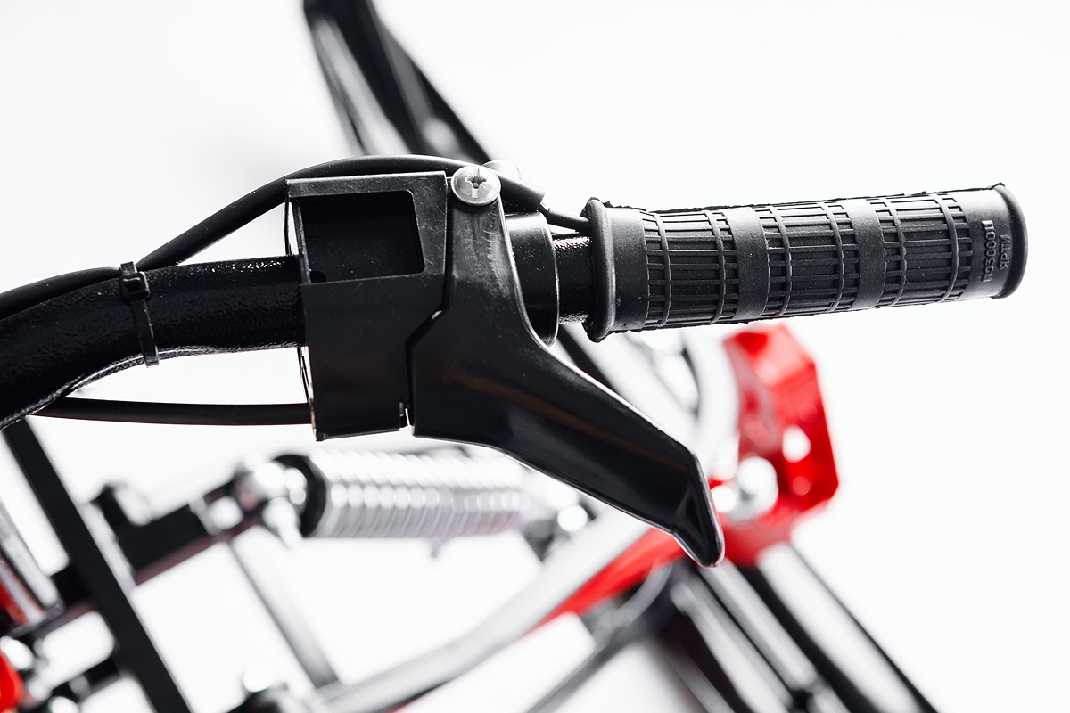 Лыжный модуль IKUDZO с подогревом ручек пластиковые лыжи в Чебоксарах