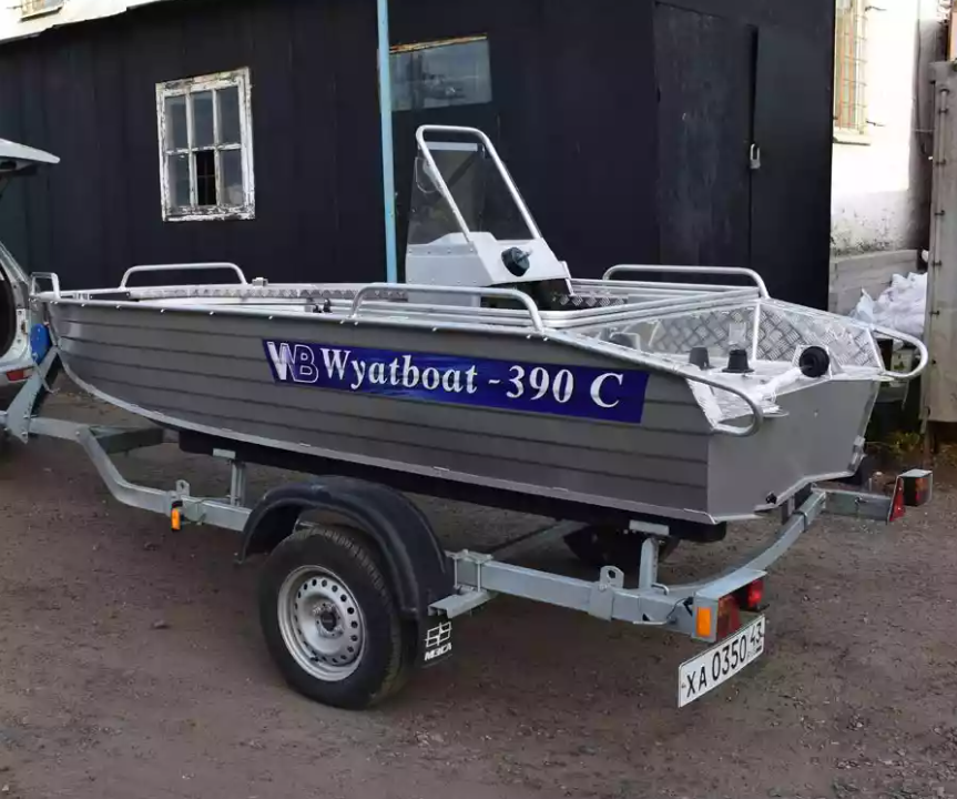 Алюминиевая лодка Wyatboat-390 C в Чебоксарах