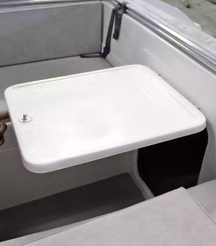 Стеклопластиковый катер Neman-500 в Чебоксарах