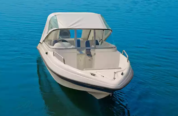 Стеклопластиковый катер Wyatboat-3 DC Open в Чебоксарах