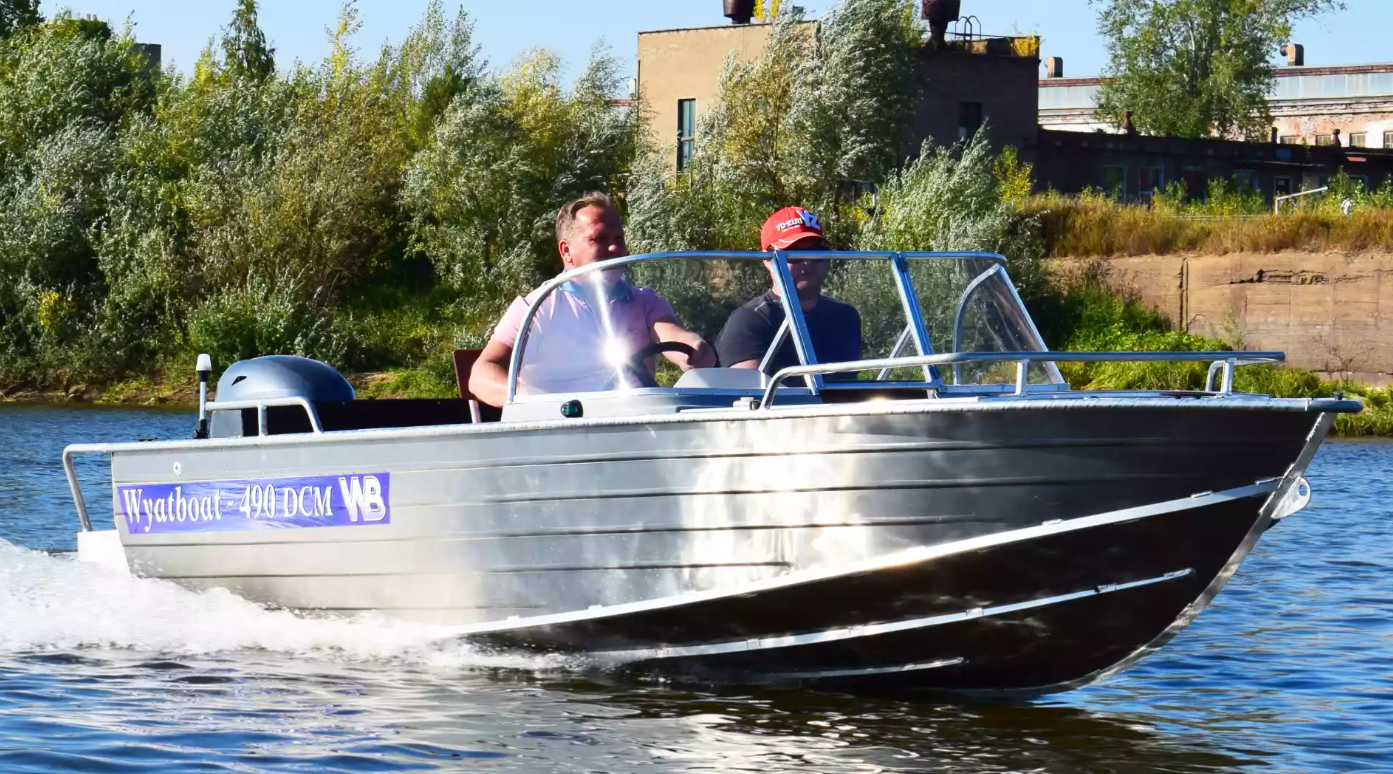 Алюминиевый катер Wyatboat-490 DCM в Чебоксарах