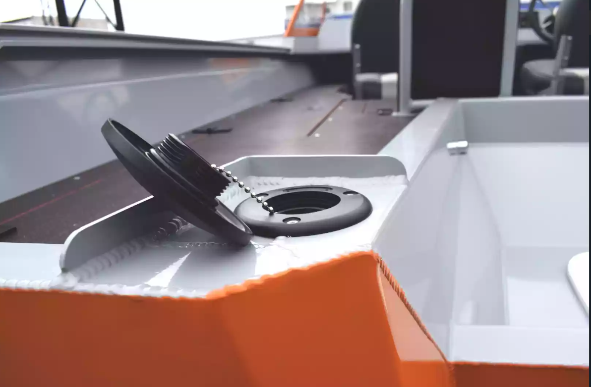 Алюминиевый катер Gold Fisher 480 DCM FISH в Чебоксарах