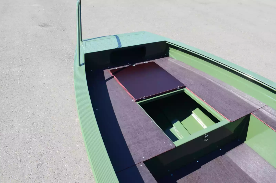 Алюминиевая лодка  Wyatboat-430 Master Fish в Чебоксарах