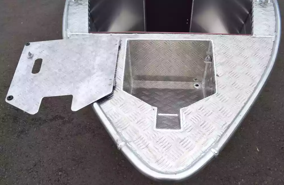 Алюминиевая лодка Wyatboat-390 DCM Увеличенный борт в Чебоксарах