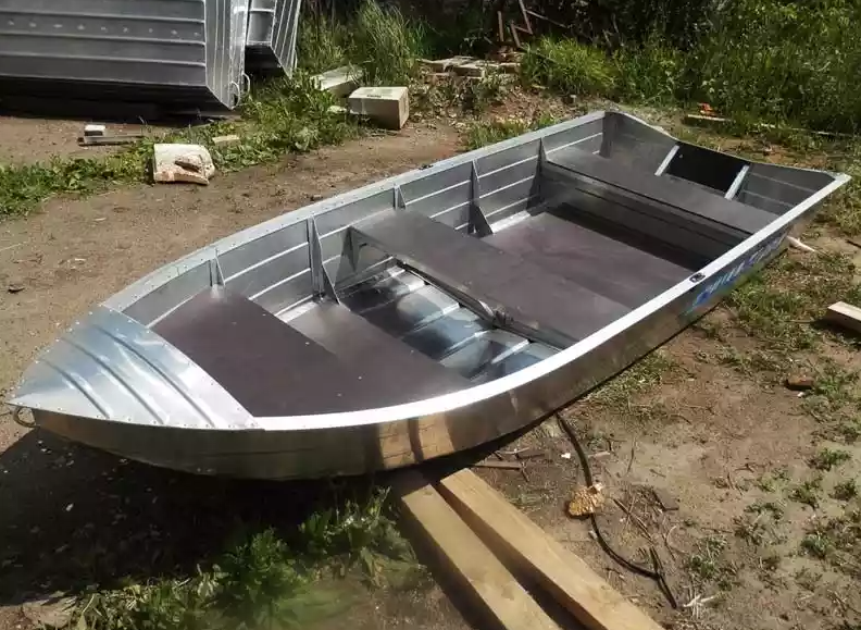 Алюминиевая лодка Вятка-Профи 37 в Чебоксарах
