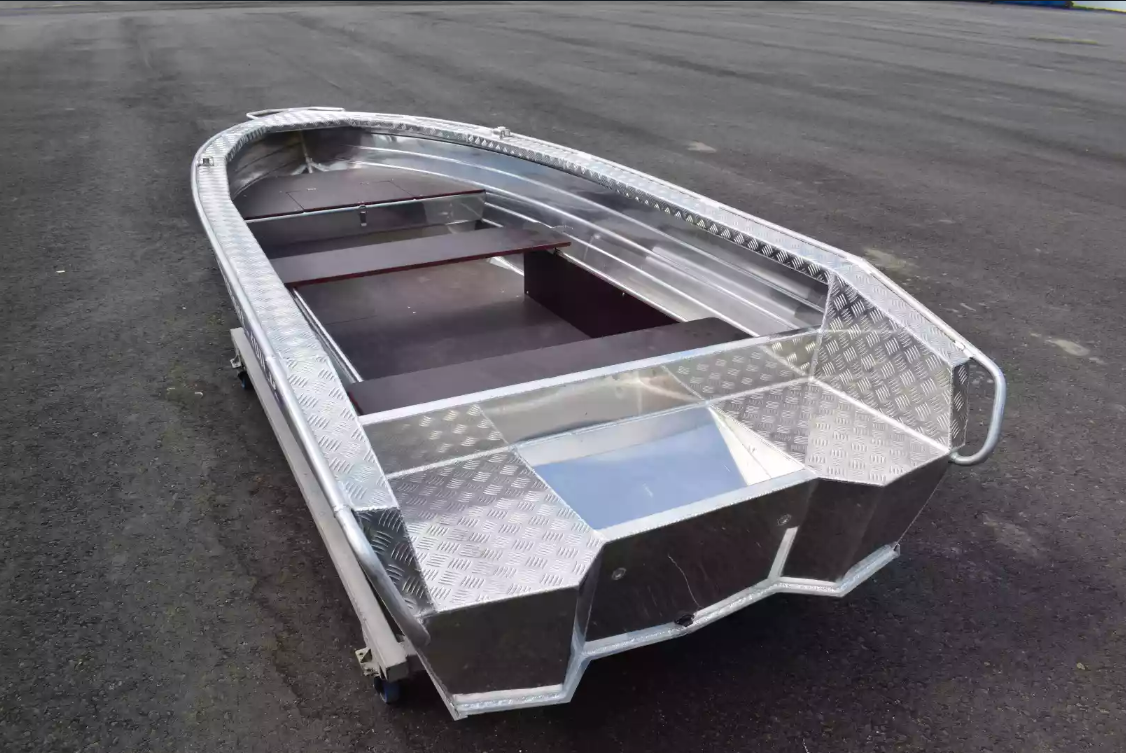 Алюминиевая лодка Wyatboat-390Р Увеличенный борт в Чебоксарах