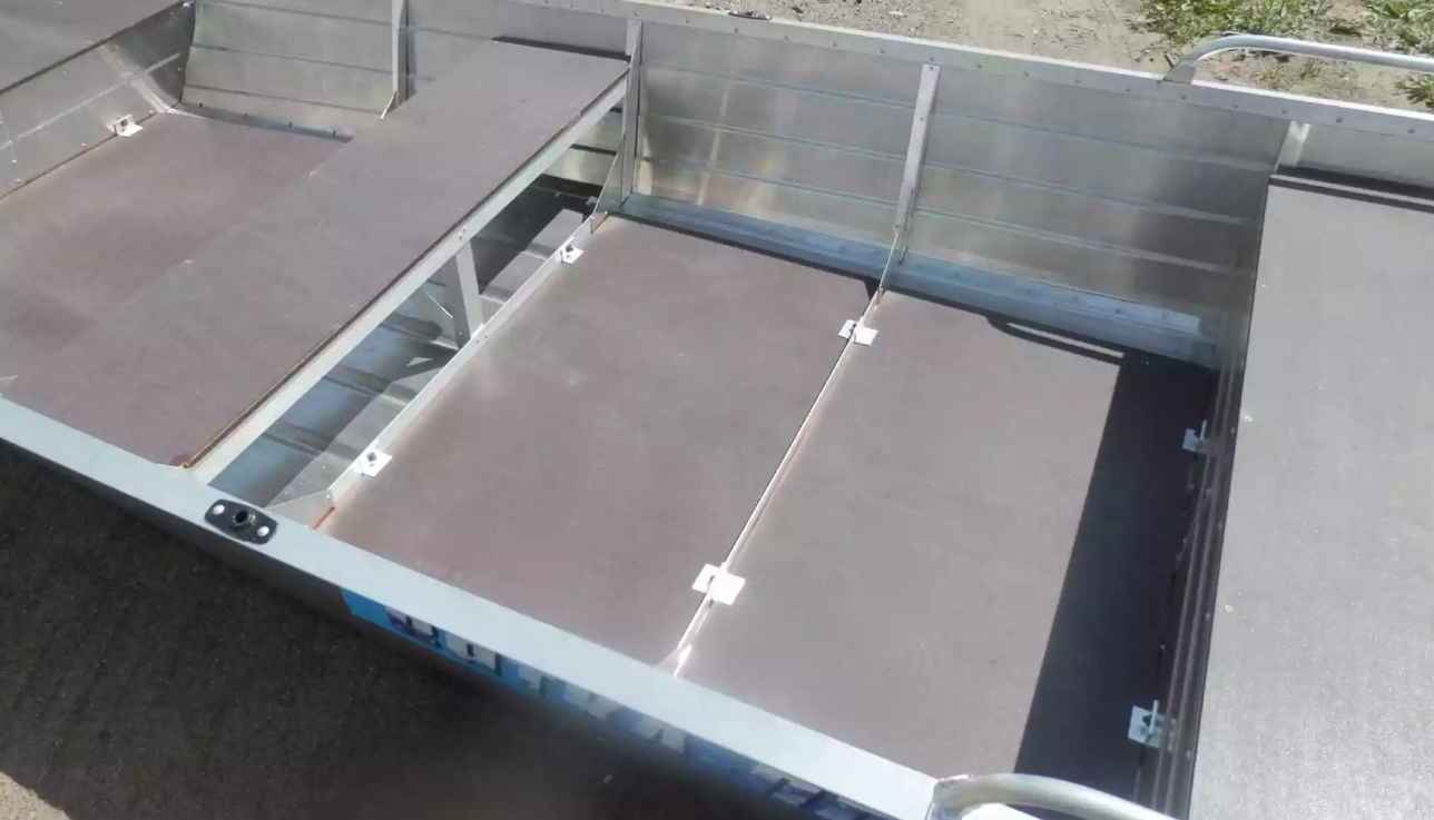 Алюминиевая лодка Вятка-Профи 32 в Чебоксарах