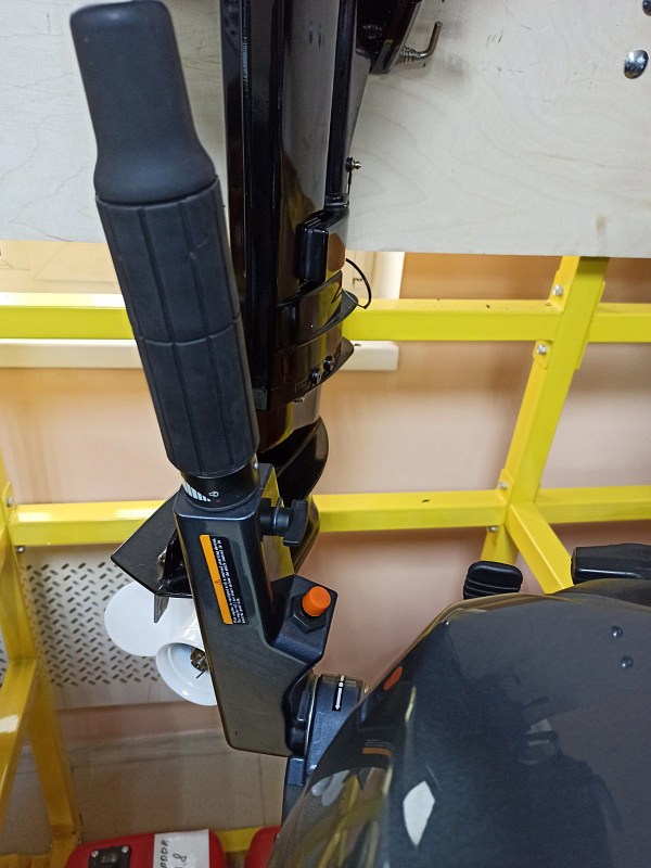 Лодочный мотор BREEZE F9,9S (4х тактный) в Чебоксарах