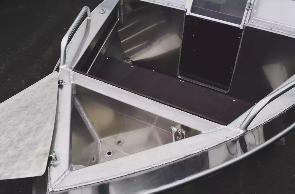 Алюминиевая лодка  Neman-400 DC в Чебоксарах