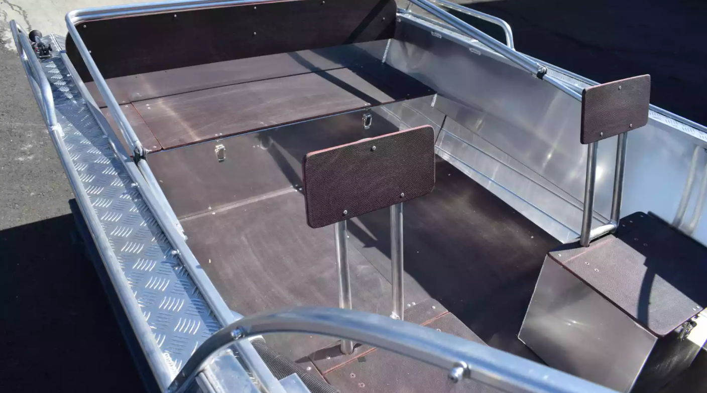 Алюминиевый катер Wyatboat-490 DCM в Чебоксарах