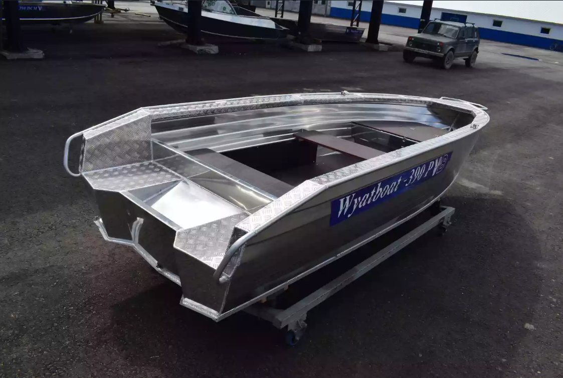 Алюминиевая лодка Wyatboat-390Р Увеличенный борт в Чебоксарах