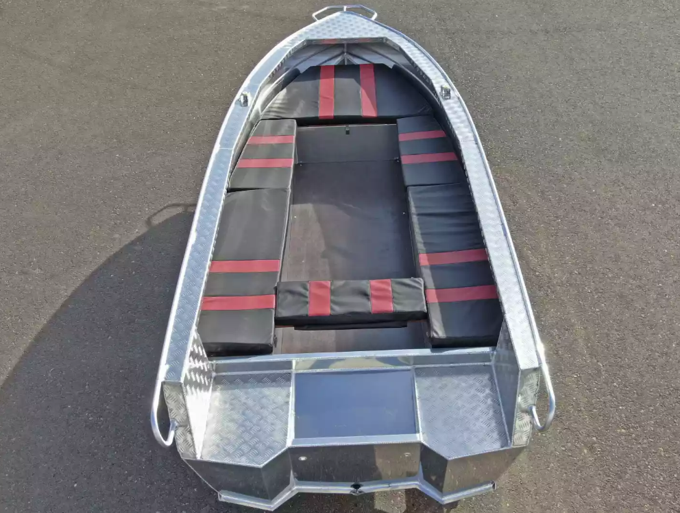 Алюминиевая лодка Wyatboat-390РМ увеличенный борт в Чебоксарах