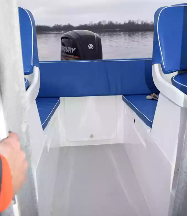 Комбинированный катер Neman-500 с каютой в Чебоксарах