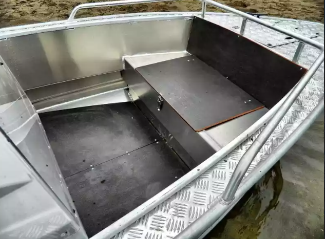 Алюминиевый катер Wyatboat-460 C в Чебоксарах