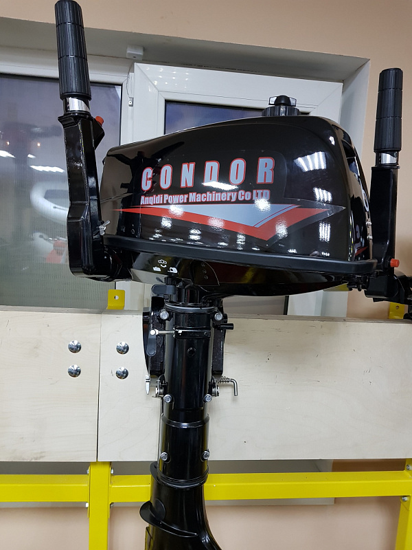 Лодочный мотор Condor T5HS без бака 12 л. в Чебоксарах